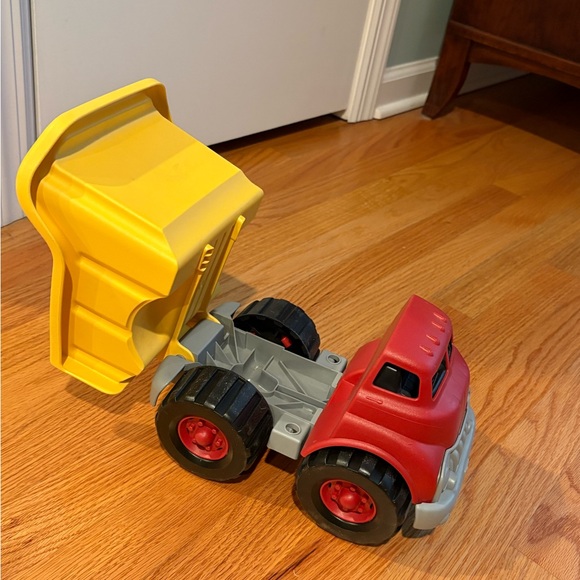 Green Toys Dump Truck - Picture 3 of 4